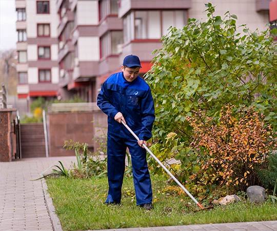 Уборка территории в Махачкале и  Республиках Дагестан